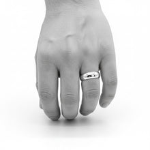 Cargar imagen en el visor de la galería, Anillo Argolla – Banda Clásica Redondeada en Plata Fina .925

