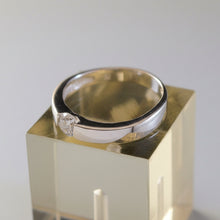 Charger l'image dans la galerie, Bague Enamorado – Alliance romantique en argent sterling 925
